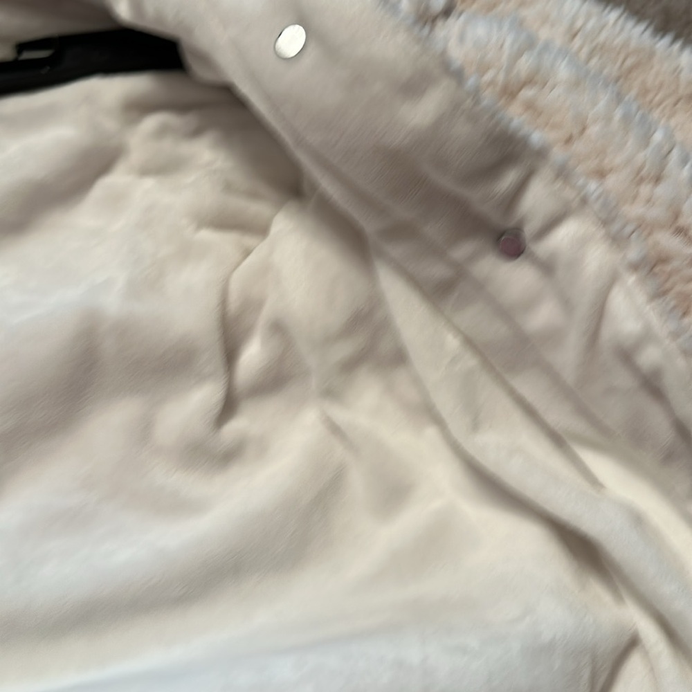 Hem & thread cream jacket - Picture 7 of 9
